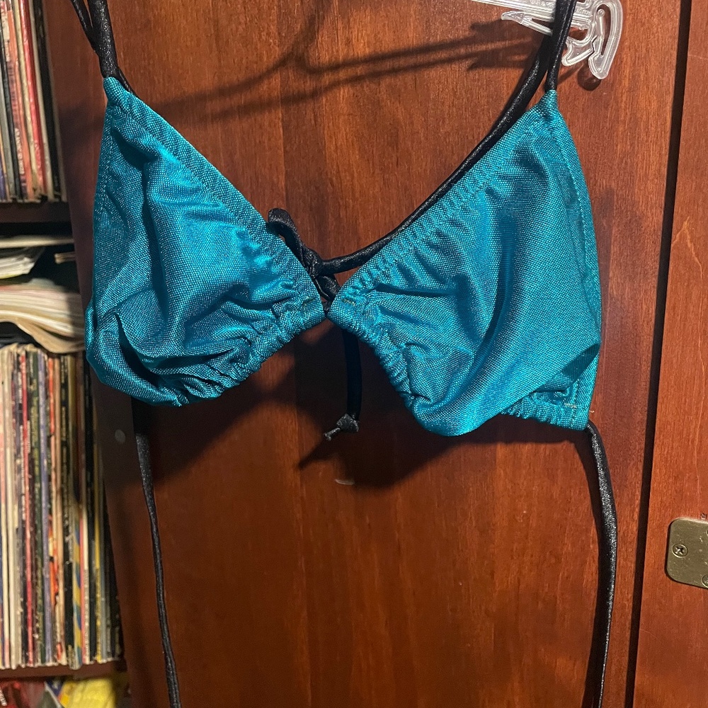 Junior size 2 piece swimsuit